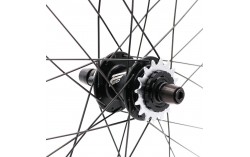 PAIRE DE ROUES FORWARD JOYRIDE V2 CARBONE - DISC ONLY - JR/EXP - 10MM - 28H