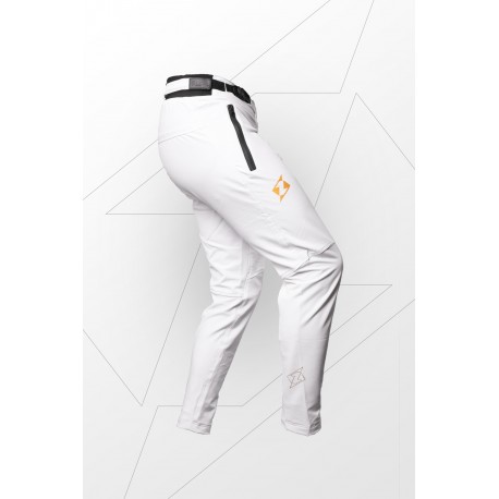 PANTALON X-TRA – WHITE & GOLD 2023