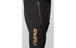 PANTALON LEAD X-TRA – BLACK & GOLD 2023