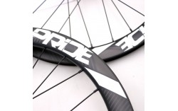 Roues 20" EXPERT Pride Gravity/Control Disque ROUGE MATT