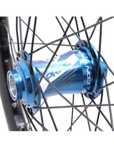 Roues 20" (406) Pride Wave Gloss White Pride Control Blue
