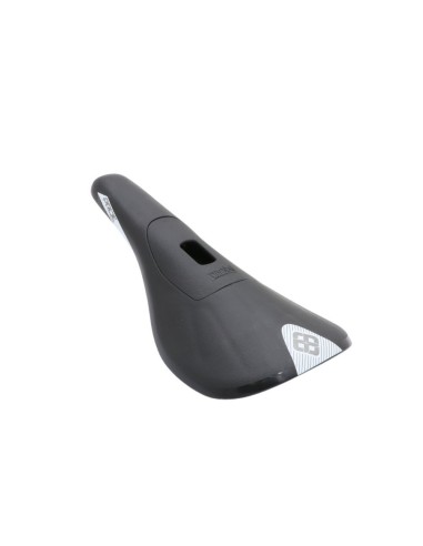 Selle Pride Pivotal Control