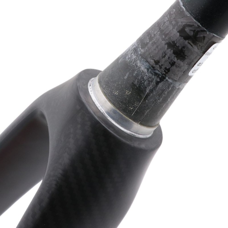 Fourche Avian Versus  24" TAPERED 20mm Black matt