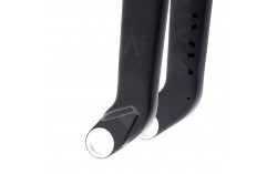 Fourche Avian Versus  24" TAPERED 20mm Black brillant