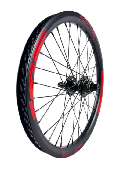 Roue arrière ICE RAPTOR 20'' Carbone Noire logo Rouge - Moyeu HACKER X 10-15 2
