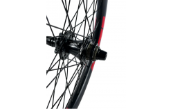 Roue arrière ICE RAPTOR 20'' Carbone Noire logo Rouge - Moyeu HACKER X 10-15