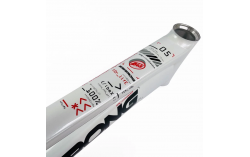 Cadre Stay Strong For Life V5 2024 - White / Black KID