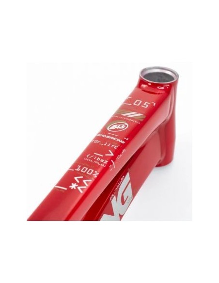Cadre Stay Strong For Life V5 2025 - Red / Black