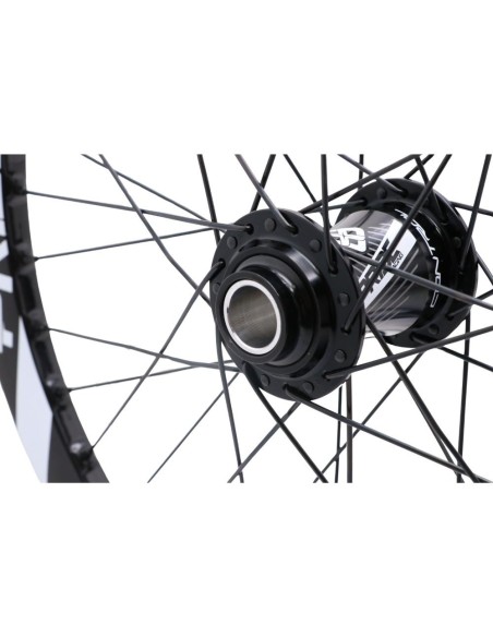 Roues 20" (406) Pride Wave Gloss White - Control V2 20/15mm - Black…