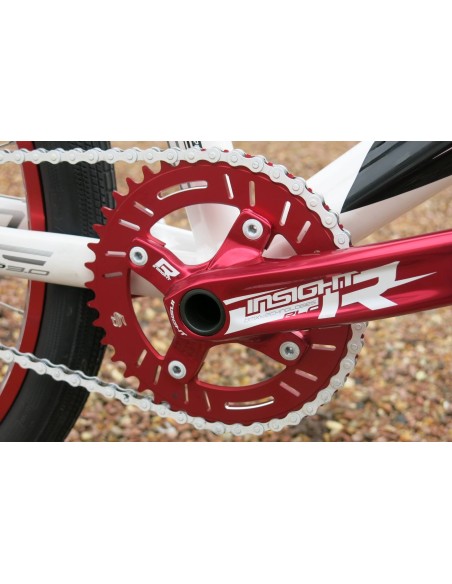 MONTAGE CHASE CRUISER