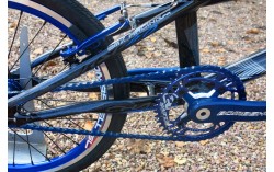 MONTAGE CHASE CRUISER