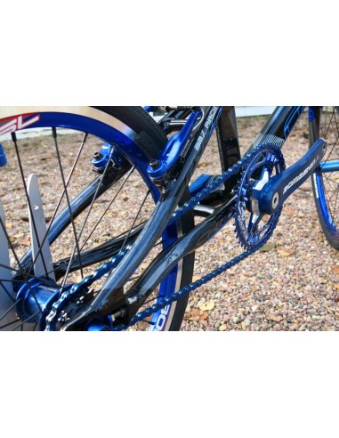 MONTAGE CHASE CRUISER