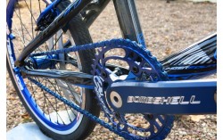 MONTAGE CHASE CRUISER
